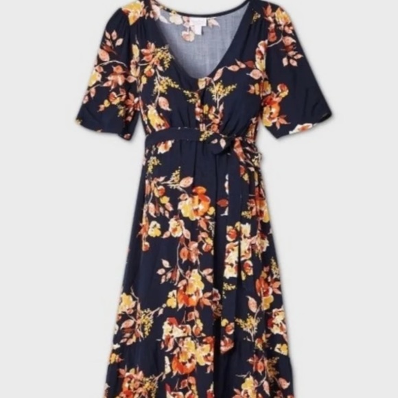 Isabel Maternity by Ingrid & Isabel Dresses & Skirts - Isabel Floral Maternity Dress